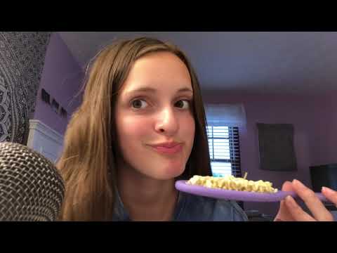 ASMR EDIBLE HAIR BRUSH MUKBANG CRUNCHY AND CHEWY SOUNDS