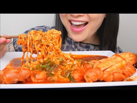 Cheesy Spicy Noodles With Sausage And Kimchi Asmr Eating Sounds No