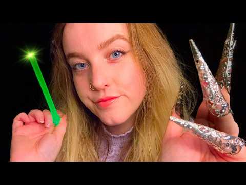 ASMR | Hypnotic hand movements, lights and mouth sounds 😘😴 (time to sleep 💤)