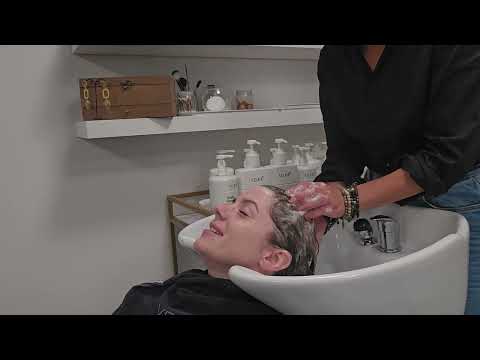 ASMR GETTING A HAIR WASH FROM MY GREEEEK FRIEND