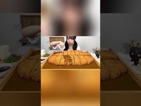 Eating Spicy Chicken #asmrsounds #eatingsounds #mukbang