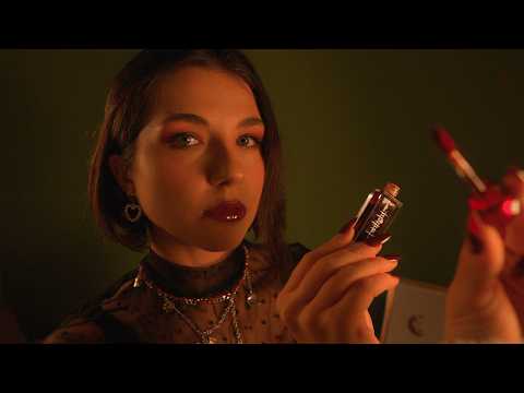 ASMR 🩸 Una Vampira Inmortal Va a Cuidar de Ti… (soft spoken)