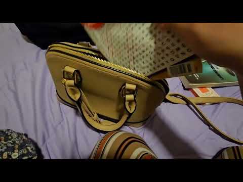 What's in my Travel Bag/Purse ASMR