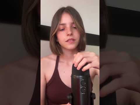 lo fi mic tapping pt. 1 🎤 ✨️ #asmr #fyp #tinglebay #lofi