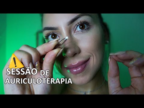 ASMR: SESSÃO DE AURICULOTERAPIA | Aplicação de sementes no seu ouvido para RELAXAR E DORMIR.