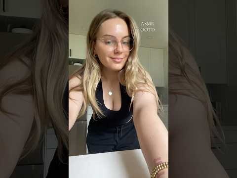 ASMR OOTD #whispering #mouthwhisper #asmrpersonalattention #relax #visualtingle #asmr