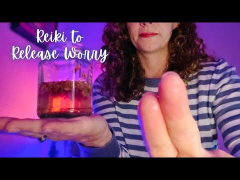 ASMR Reiki to Release Worry💆🏽‍♀️- Personal Attention POV, Whisper, Chakra Healing, Plucking, Tapping