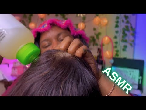 ASMR - 💤💆🏽‍♀️ LICE REMOVAL + BRAIN & SCALP TINGLES (SCRATCHING & MASSAGING BALD SPOT) TINGLY