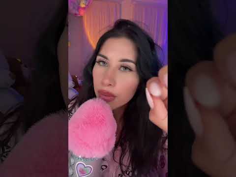 Kissss kissss #asmrcommunity #relax #sleepsounds #gfasmr #tingles