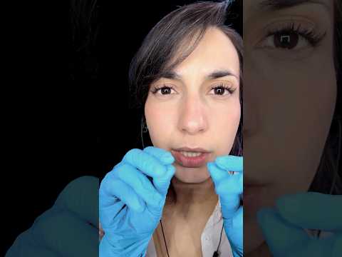 ASMR Doctor Face Exam 👩🏻‍⚕️🩺(Gloves, Tapping Sounds)