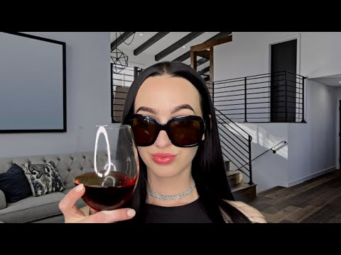 [ASMR] Rich Neighborhood Mom Gossip RP