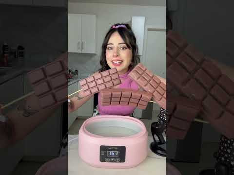 Chocolates con cera #asmr #experiment #asmrsounds #butterasmr #waxasmr