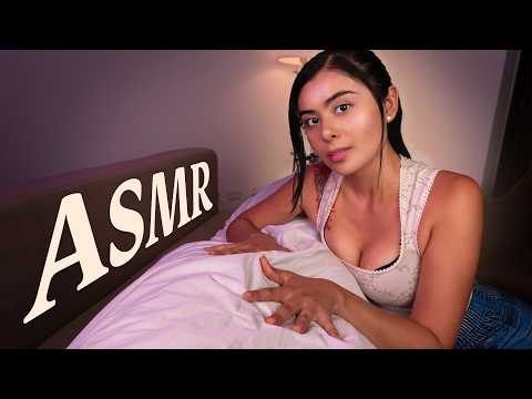 Vecina te hace un masaje cremoso.../ ASMR Roleplay