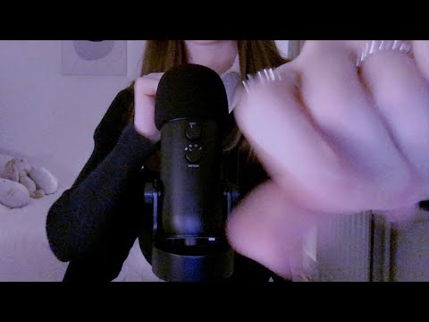 ASMR ♡ JUST finger snapping/fluttering (fast aggressive) ✧･ﾟ