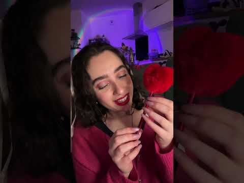 🌙 ASMR FRANÇAIS : JE SUIS TA VALENTINE CE SOIR  ! 💝 #asmr #relax #asmrfr #shorts #short