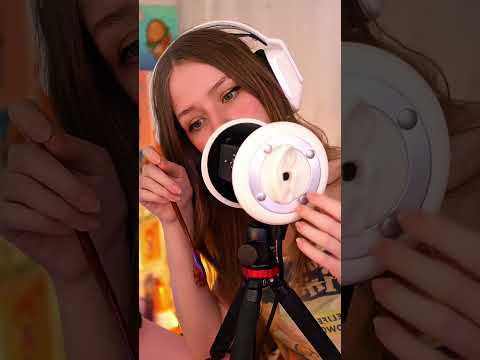 Scratching the itch in your brain 🧠 #asmr 