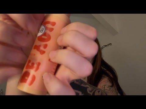 Tapping and talking about my skincare in german 🪽 