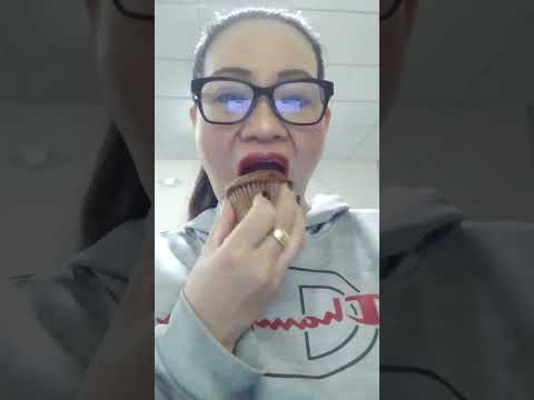 ONETIME BITE CUP CAKE #everyone #food #shortsfeed #challenge #eating #cupcake #onebite