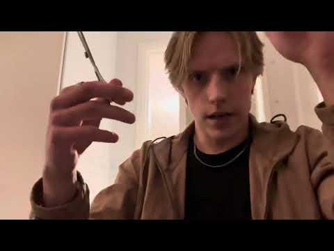 1 MINUTE HAIRCUT ASMR (CLICK NOW FOR AN EXTRA INTRO)