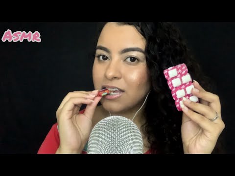 ASMR- mascando chiclete com sons de boca 👄