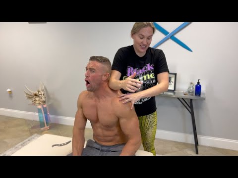 Big Muscle Guy Gets Bones CRUNCHED by Female Chiropractor