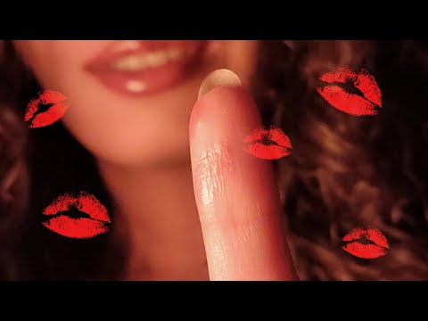 ASMR goodnight kisses 💋 [layered mouth sounds+face touching]