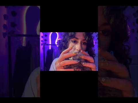 Anticipatory ASMR: let me pluck your bugs 🐛 so you can fall asleep 😴 💤 #asmr #tingles #sleepaid