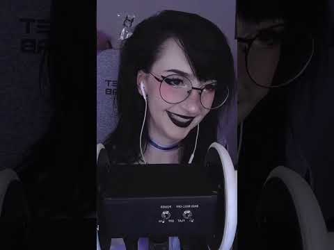 How do you drink? 👽 || #asmr #asmrsounds #whispering #drink #mouthsounds