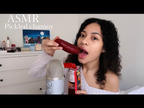ASMR Español- BIG TEX DILL PICKLE CHAMOY