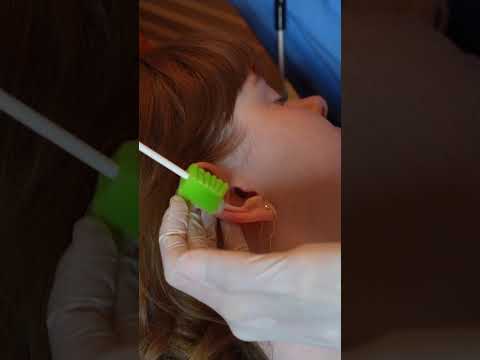 Asmr ear 💆🏻‍♀️ #asmr #asmrsounds #asmrvideo #relax #relaxing #satisfying #hair #tingles #sleep