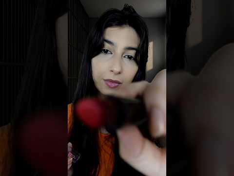 ASMR Presa te arruma para um date