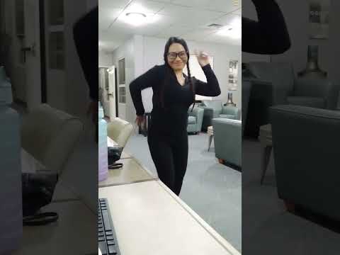 #funnyshorts #dancingqueen #dancinggirl #funnyvideo #dance #challengevideo #america #denver