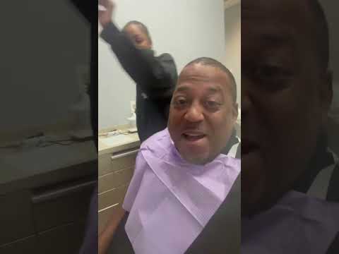 Dad embarrasses daughter at Dental 🦷 Office
