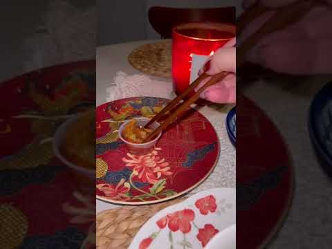 How To Eat Fried Wontons with Sounds