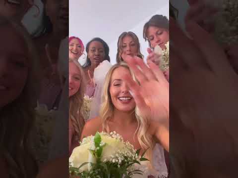 ASMR on my wedding day 🤍🌹 #asmr #weddingday #asmrtriggers #weddingglam