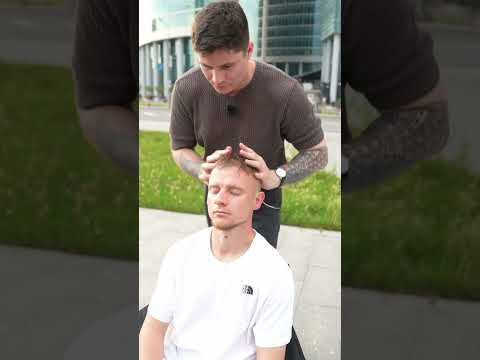 Настоящий барберский подход — даже на улице