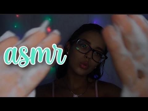 ASMR ROLEPLAY - IRMÃ FAZENDO SUA SKINCARE NOTURNA 🌙