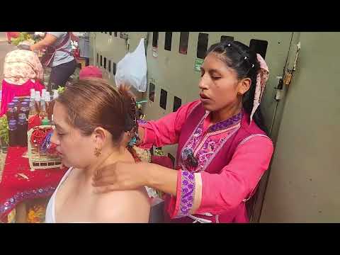 Traditional spiritual cleansing at the Feria Libre market