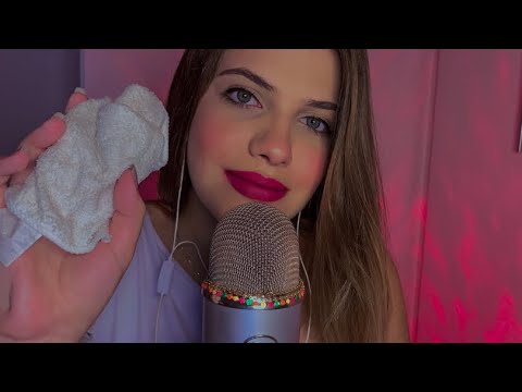 ASMR Fazendo você dormir com sussurros, cafuné e um chocolate quente