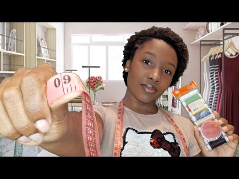 ASMR ROLEPLAY- COSTUREIRA TIRANDO SUAS MEDIDAS 🧵 (Voz suave e sussurros para dormir) 