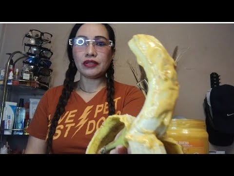 NO CHEWING BANANA WITH NACHO CHEESE 