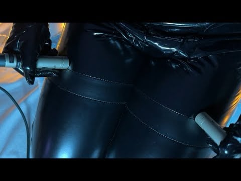 【ASMR】ギチギチ音が脳に響く、エナメル太ももで挟んでスクラッチ&マッサージ【No talking/タッピング/睡眠導入/実写】