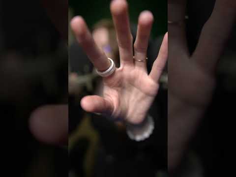 ASMR Right to Left Mouth Sounds (w/ Hand Movements) #asmr #shorts #visualtingle #relax