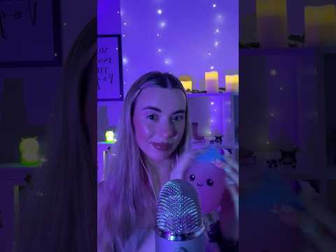 ASMR rate this trigger out of 10 💕 #asmrtriggers #asmrsounds