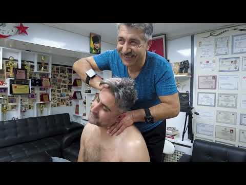 RELAXING MASSAGE ON MASSAGE STRETCHER WITH MUNUR ONKAN! YOU HAVEN'T WATCHED THIS BEFORE