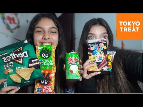 PROBANDO SNACKS y DULCES JAPONESES!! + DÓNDE COMPRAR LOS TUYOS | #TOKYOTREAT | SOFIWI