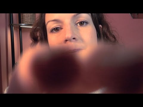 ASMR Hand Movements & Tongue Clicking 