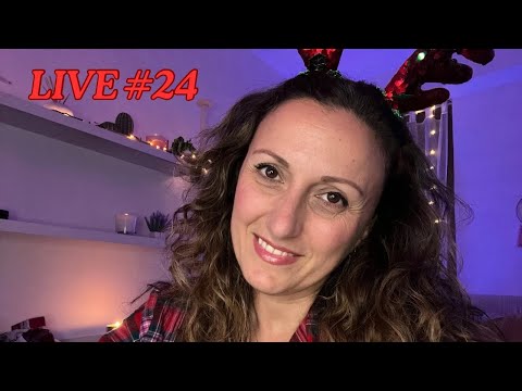 Rosy ASMR sta trasmettendo dal vivo.