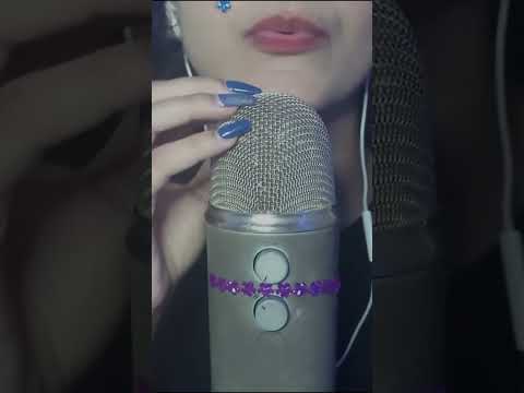 ASMR- Unha no microfone