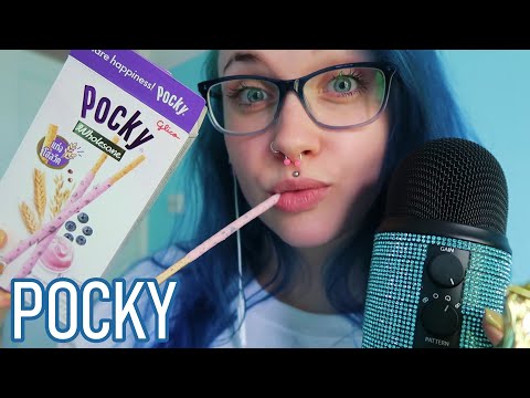 ASMR Eating Crunchy Blueberry Yogurt Pocky (Eating Sounds) 🔵